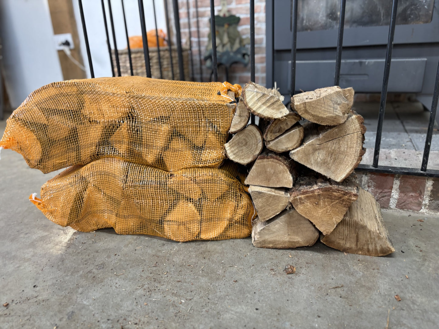 Kiln Dried Firewood - Oak Log Nets